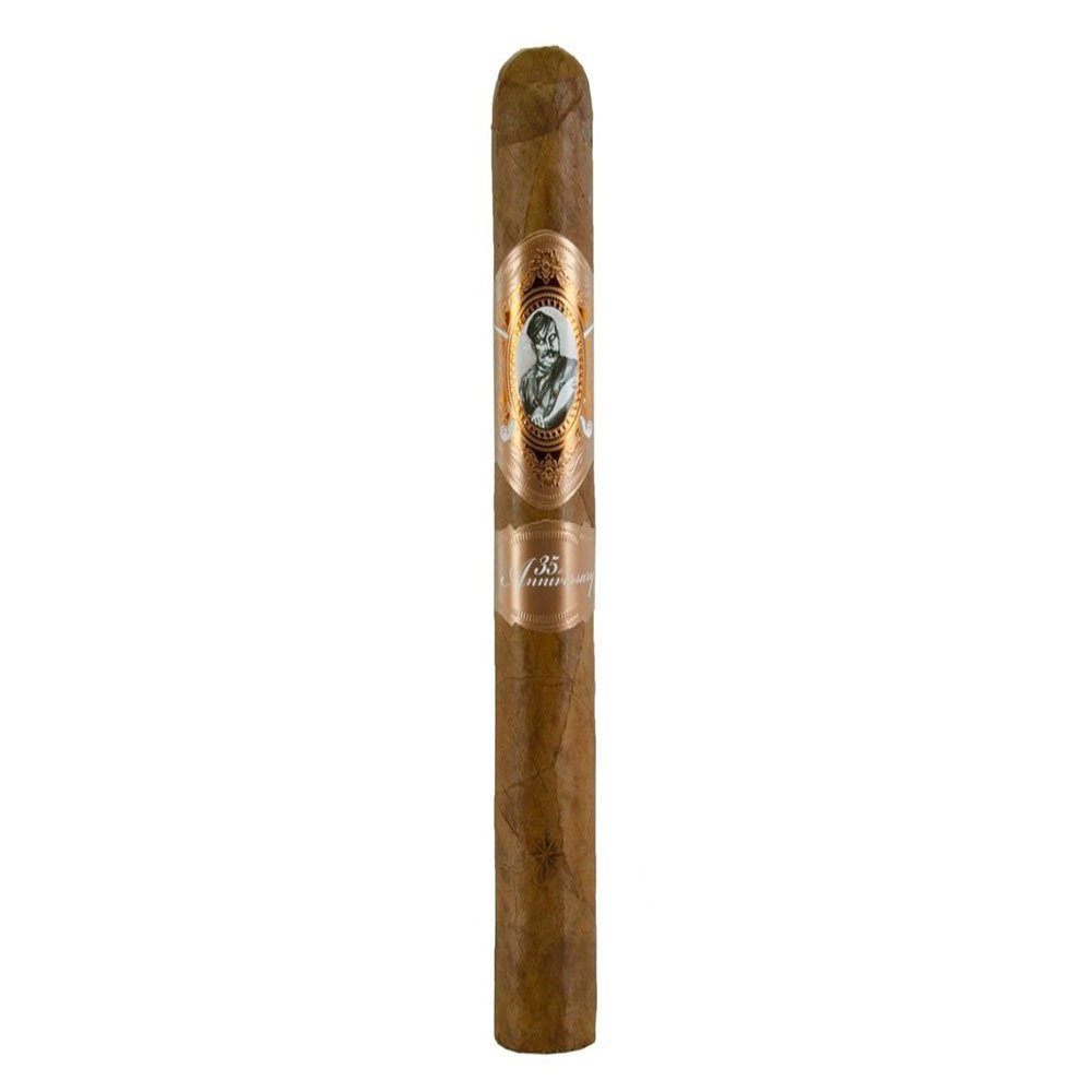 Gurkha-private-select-toro-2